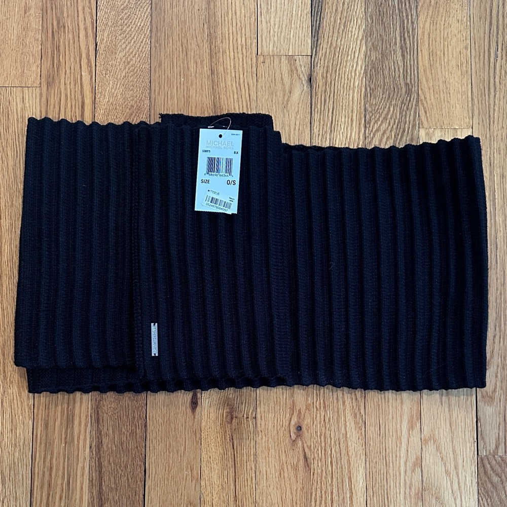 Michael Kors Black Ribbed Scarf